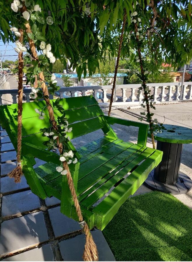 Blue Royalty Bed & Breakfast Portmore Exterior foto