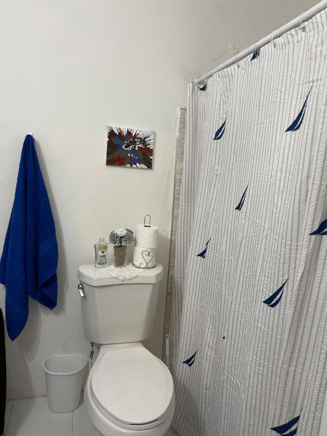 Blue Royalty Bed & Breakfast Portmore Exterior foto