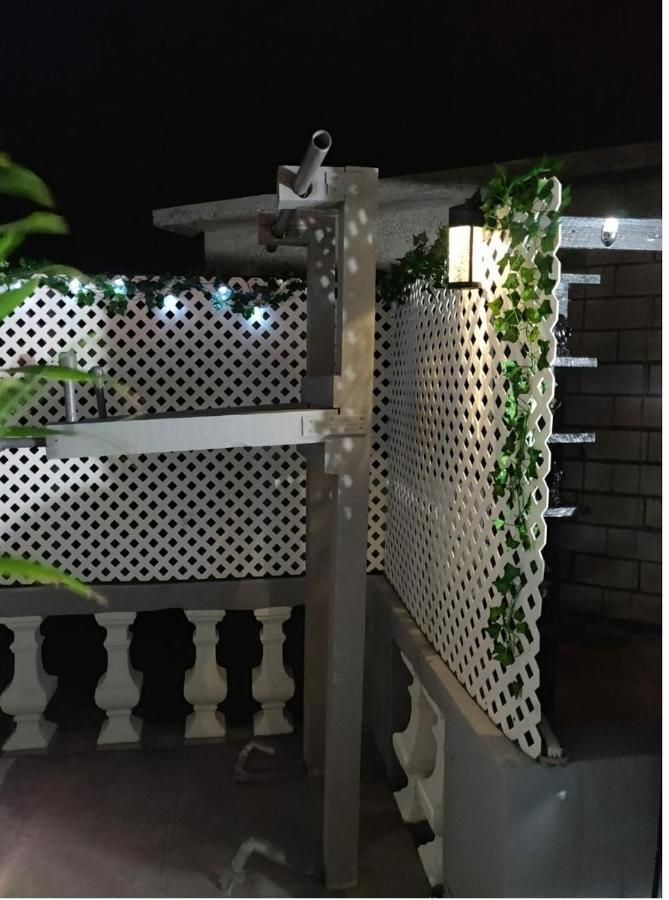 Blue Royalty Bed & Breakfast Portmore Exterior foto